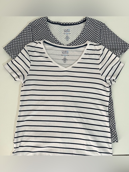croft & barrow Tops - Croft & Barrow 2 Top Bundle Women's Medium 100% Cotton Navy White Stripe